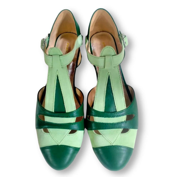 Trudy, Flats - Re-Mix Vintage Shoes