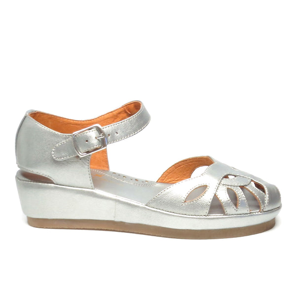Dara, Wedges - Re-Mix Vintage Shoes