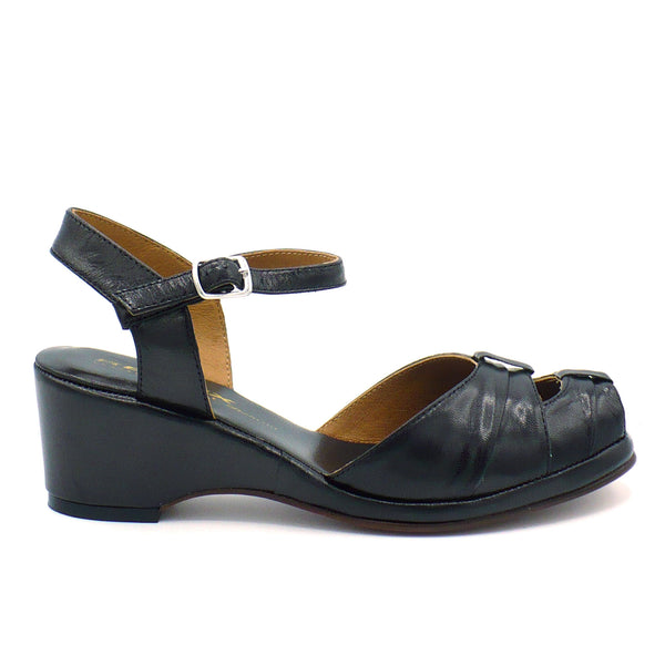 Pleated Toe, Wedges - Re-Mix Vintage Shoes